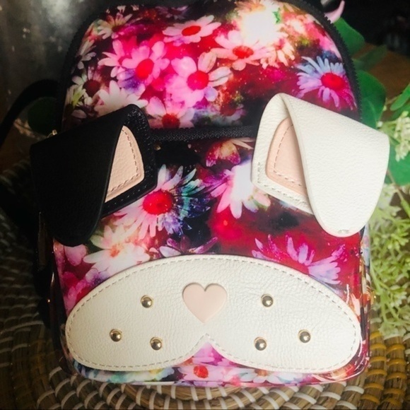 Betsey Johnson Floral Dog Backpack NWT - Picture 1 of 5
